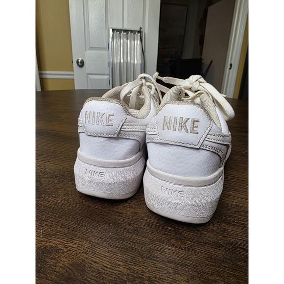 Nike Air Force One AF1 Low Triple White Sneaker Women’s 314192-117 Size 8 - Picture 10 of 16